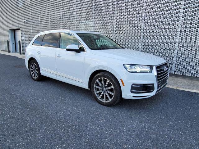 Used 2019 Audi Q7 3.0T Premium Plus w/ Premium Plus Package AWD/4WD image 2