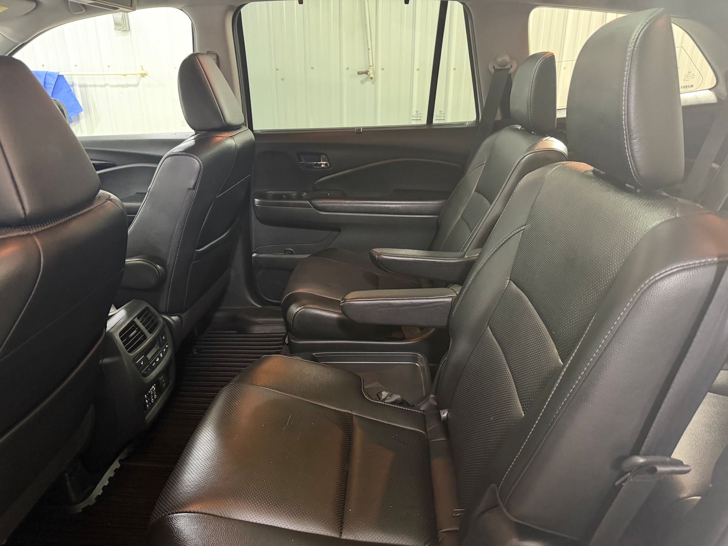 Used 2018 Honda Pilot Elite image 18