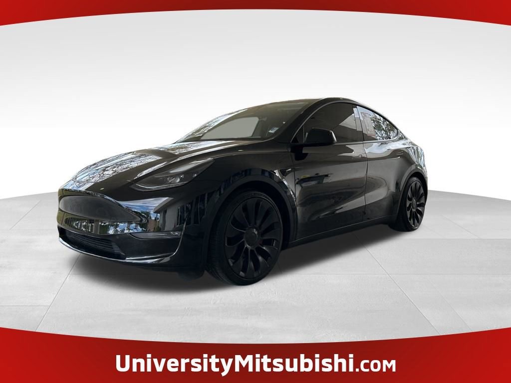 Used 2023 Tesla Model Y Long Range image 1