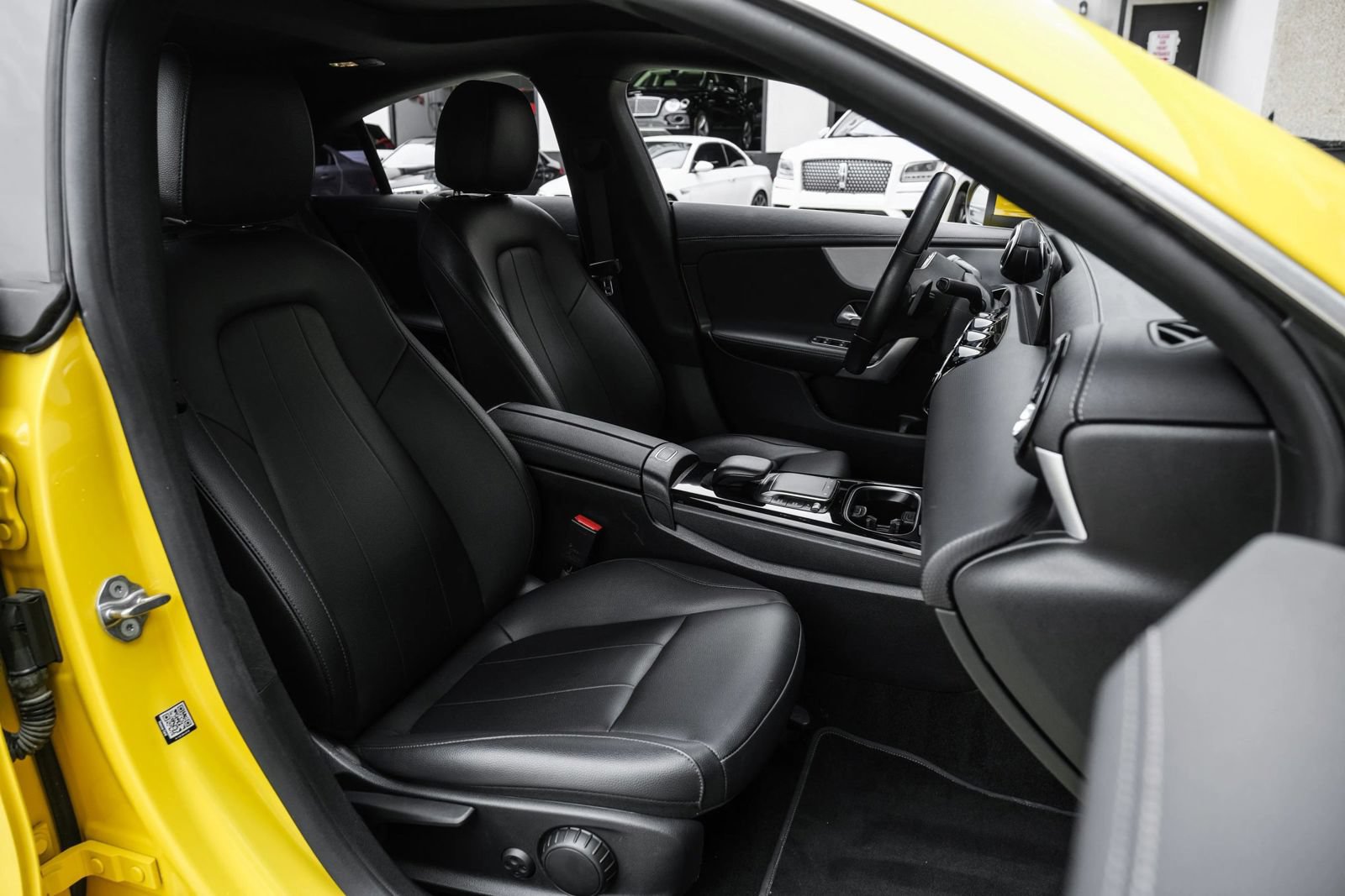Used 2022 Mercedes-Benz CLA 250 image 33
