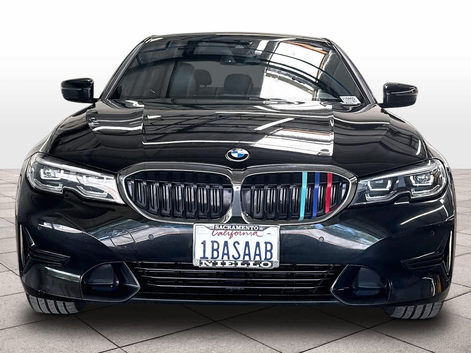 Used 2019 BMW 330i Sedan w/ Convenience Package RWD image 2