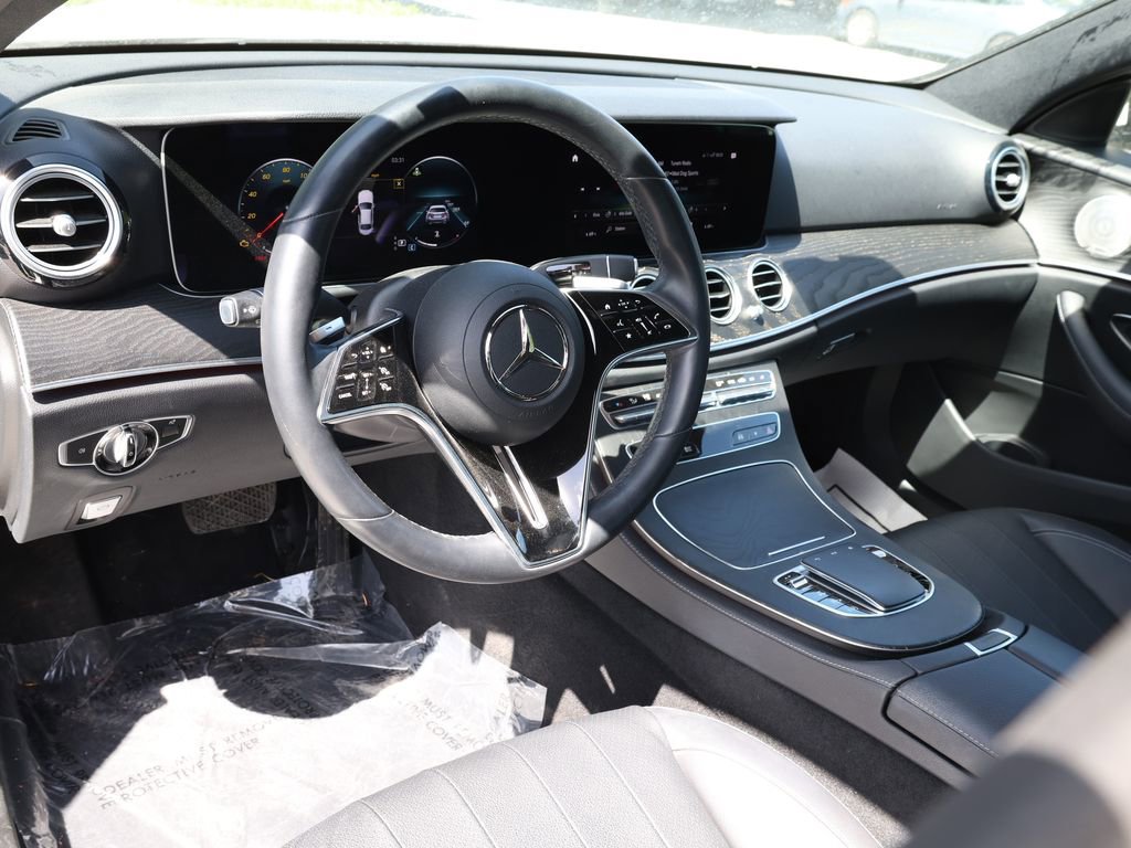 Used 2022 Mercedes-Benz E 350 Sedan w/ Exterior Lighting Package image 17