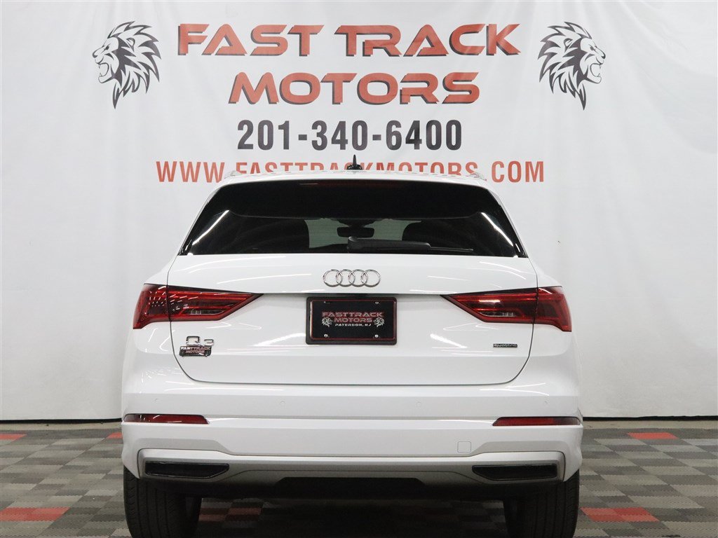 Used 2023 Audi Q3 2.0T Premium AWD/4WD image 5