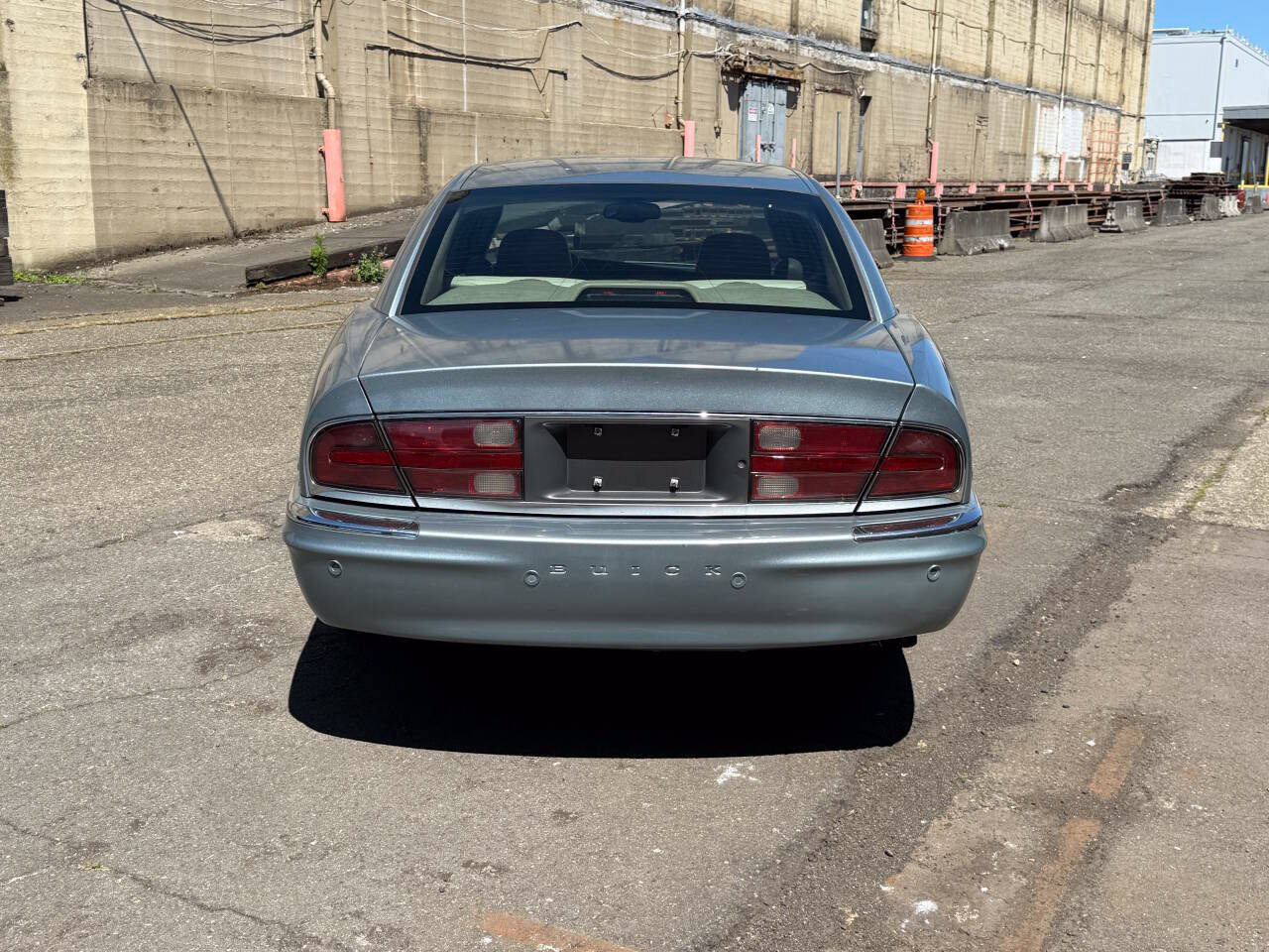 Used 2004 Buick Park Avenue w/ Prestige Feature Package FWD image 19
