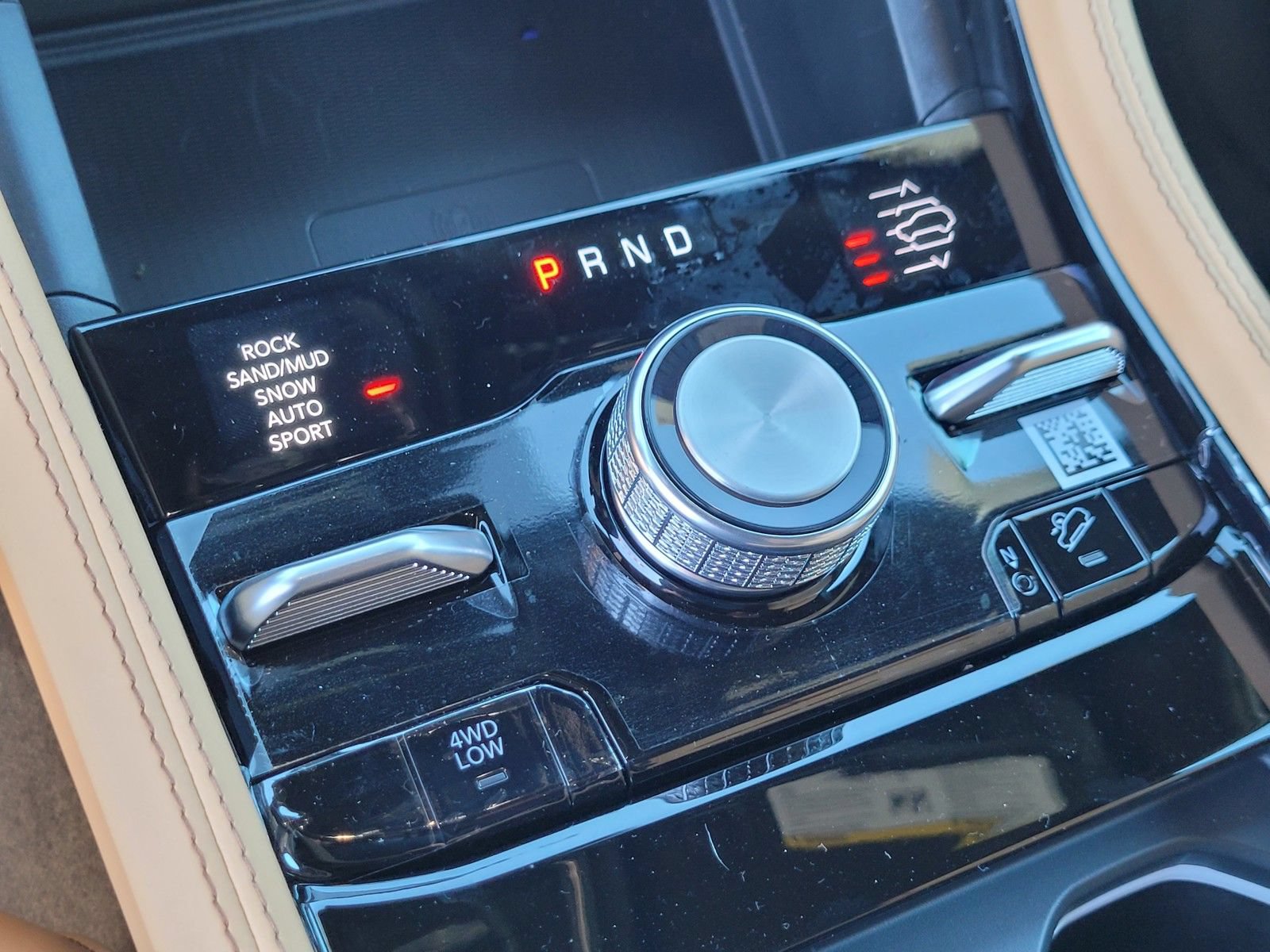 New 2025 Jeep Grand Cherokee Summit AWD/4WD image 19