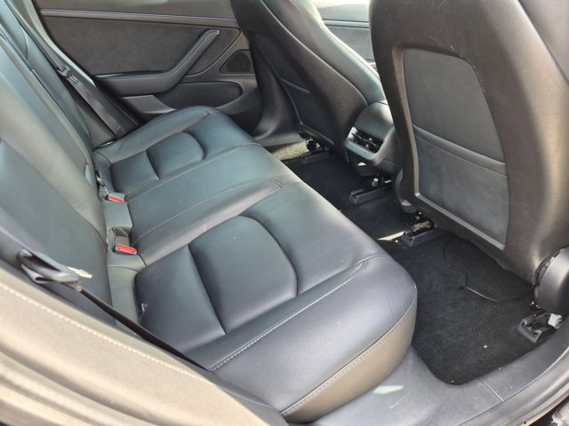 Used 2020 Tesla Model 3 Standard Range Plus RWD image 19