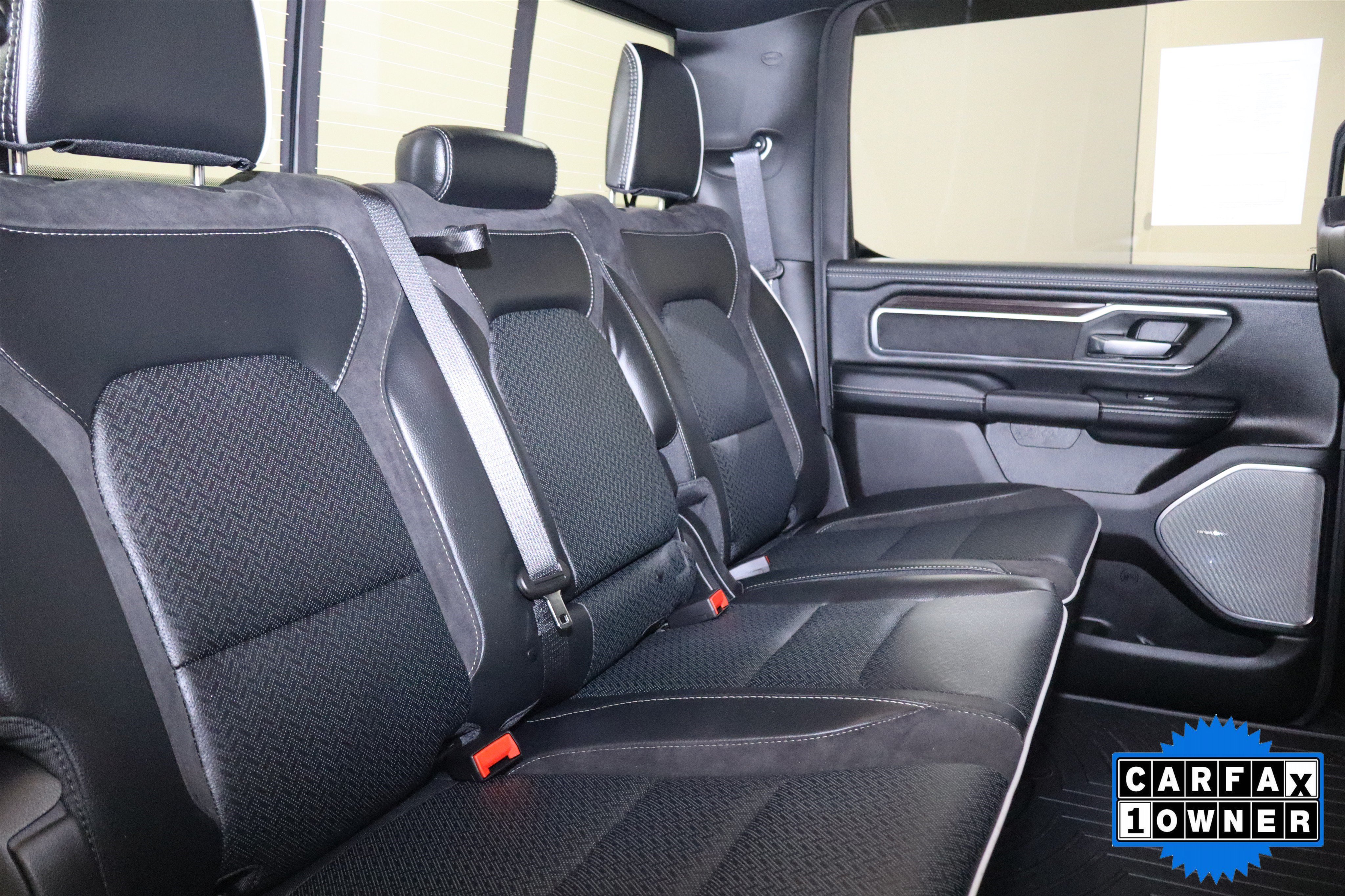 Used 2026 RAM 1500 Laramie AWD/4WD image 21