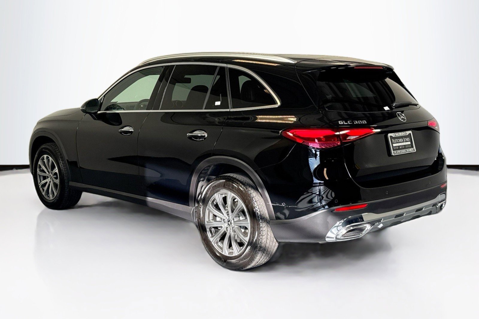 Certified 2025 Mercedes-Benz GLC 300 image 7