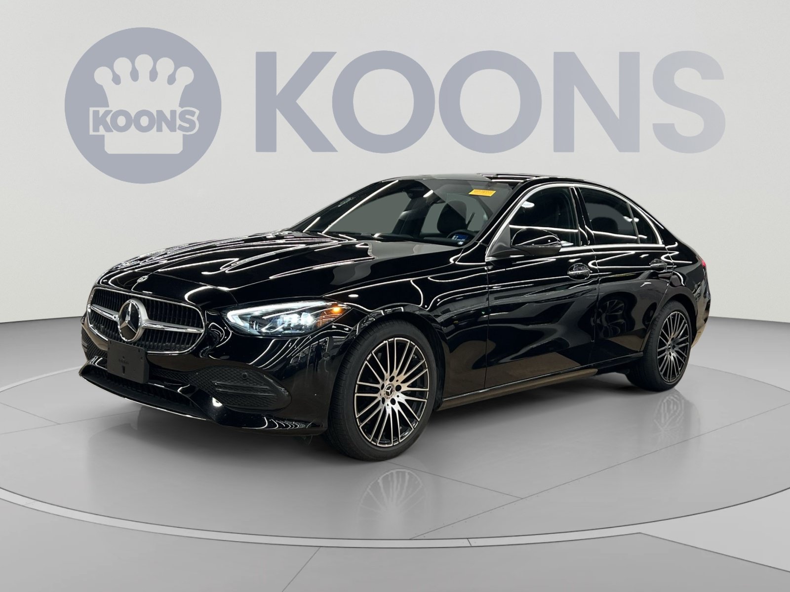 Used 2025 Mercedes-Benz C 300 4MATIC Sedan image 1
