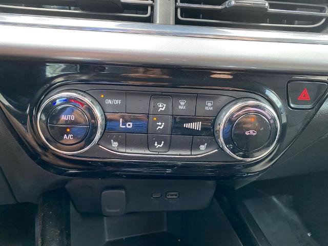 Used 2024 Chevrolet Trax LT w/ Driver Confidence Package FWD image 21