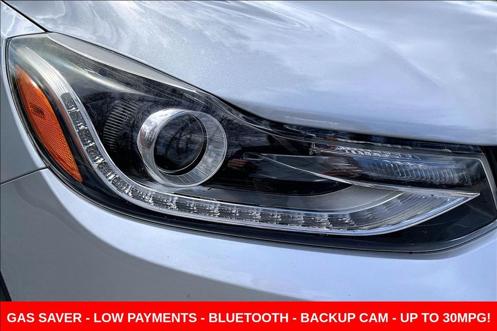 Used 2018 Chevrolet Trax LT w/ LT Convenience Package image 29
