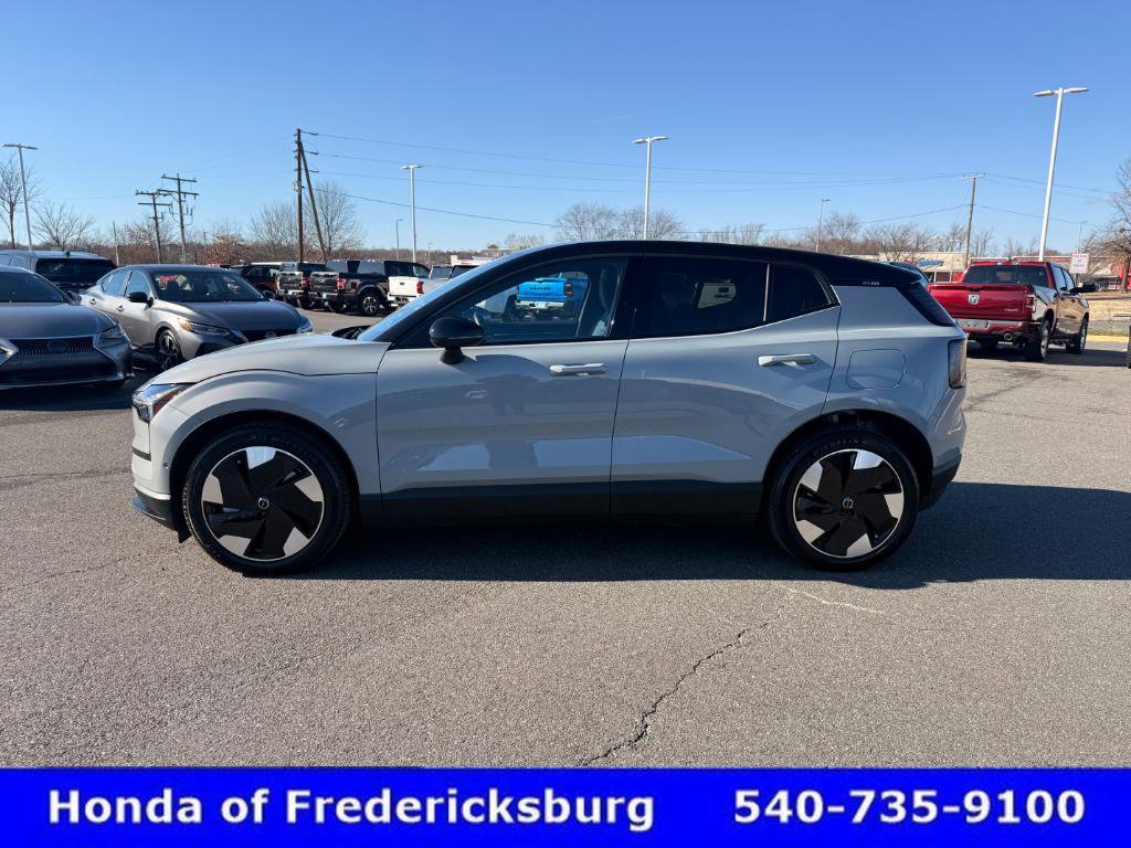 Used 2025 Volvo EX30 Ultra image 3