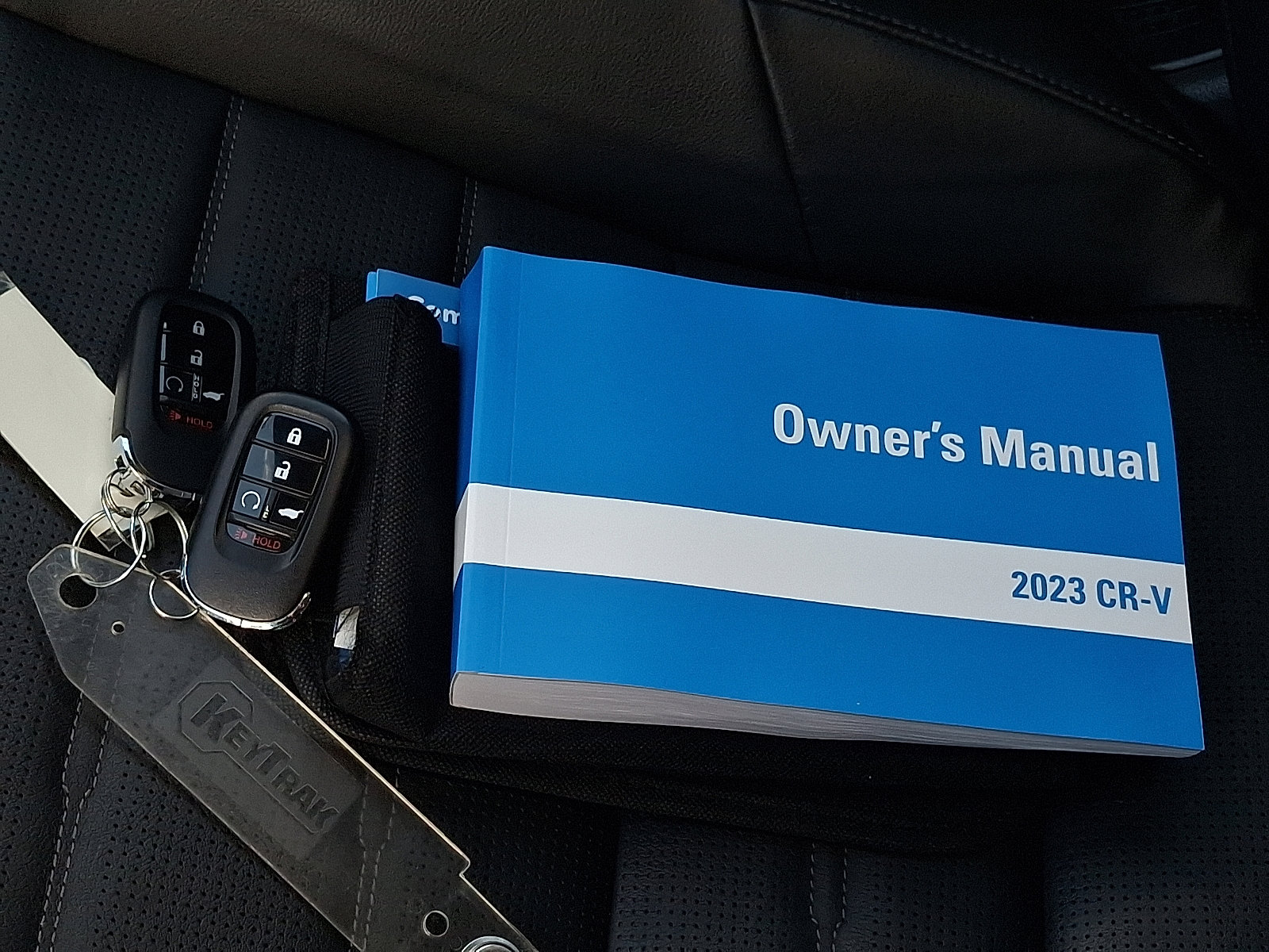 Certified 2023 Honda CR-V EX-L image 3