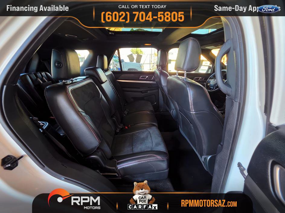 Used 2018 Ford Explorer XLT w/ Equipment Group 202A image 11