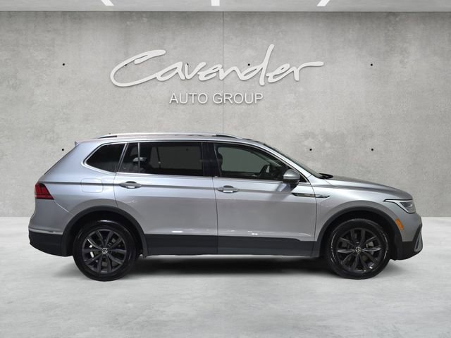 Used 2024 Volkswagen Tiguan SE FWD image 17