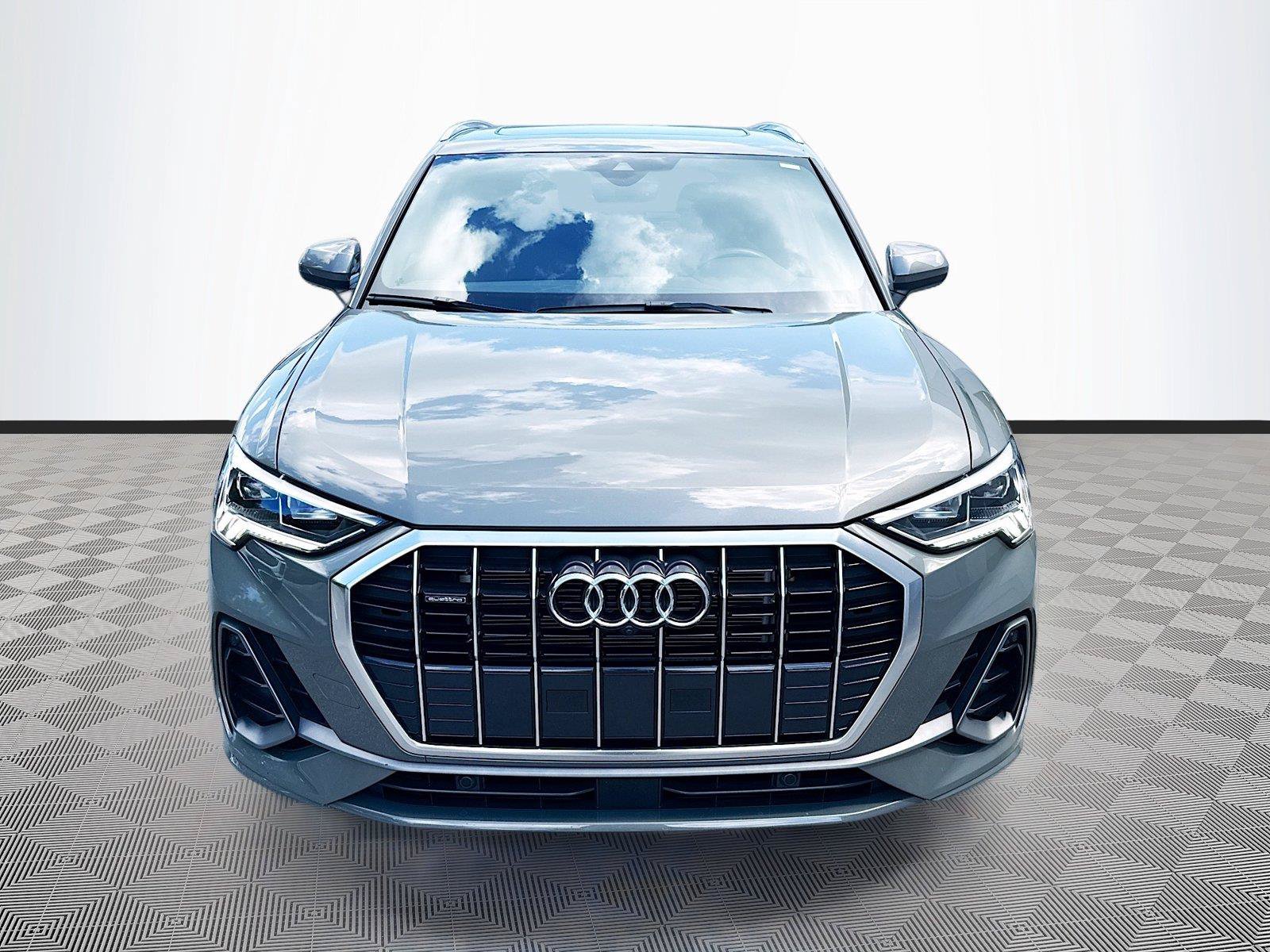 Used 2023 Audi Q3 2.0T Premium Plus AWD/4WD image 2
