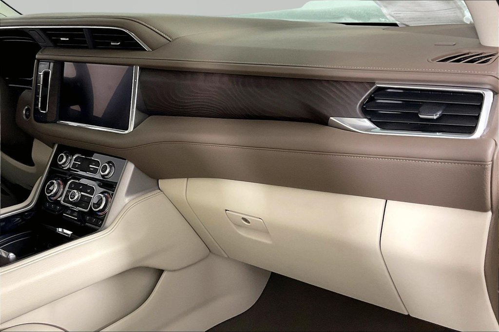 Certified 2023 GMC Yukon Denali AWD/4WD image 25