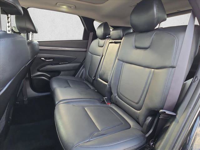 Used 2022 Hyundai Tucson Limited w/ Cargo Package FWD image 17