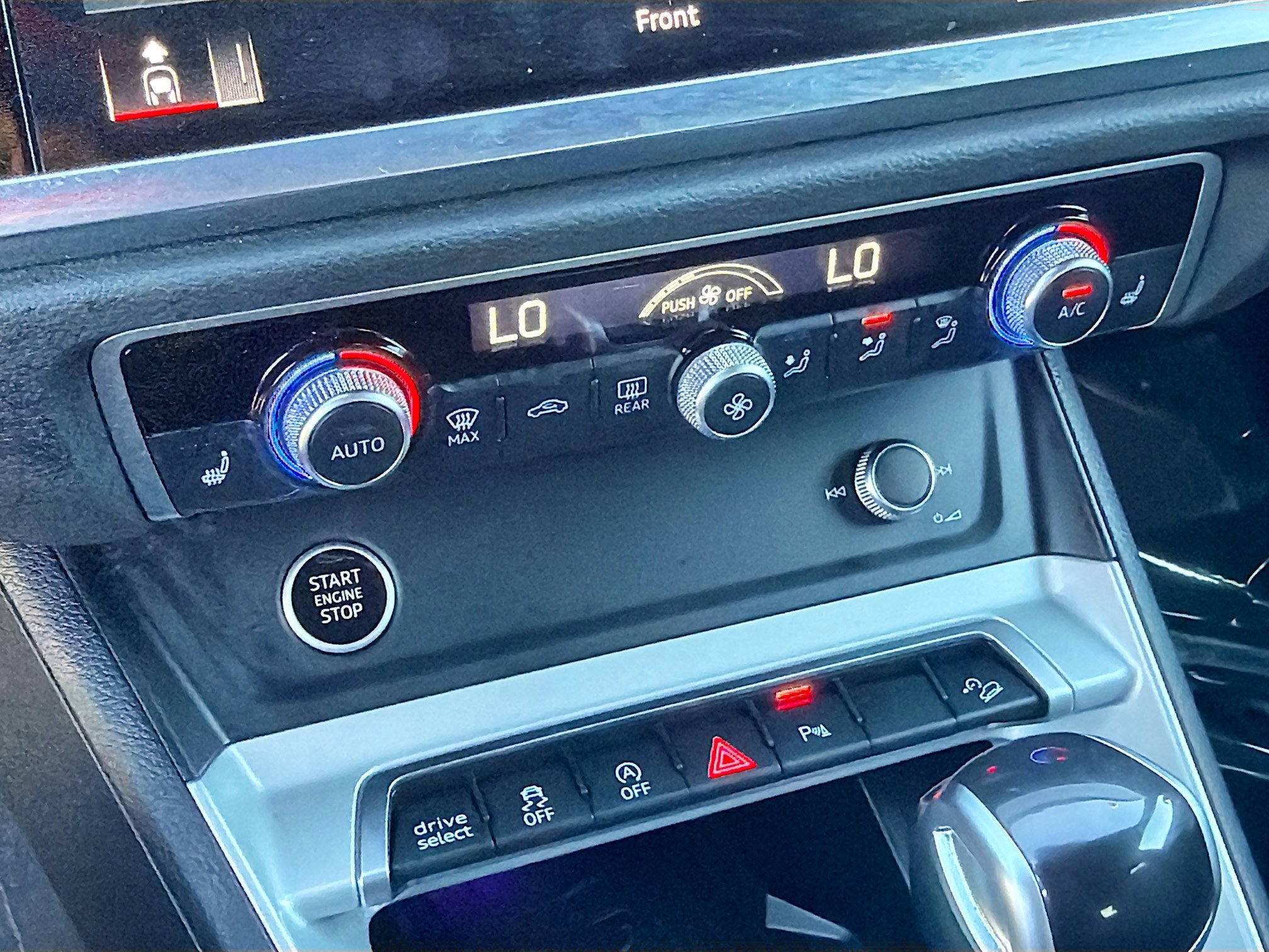 Used 2023 Audi Q3 2.0T Premium Plus w/ Premium Plus Package image 34