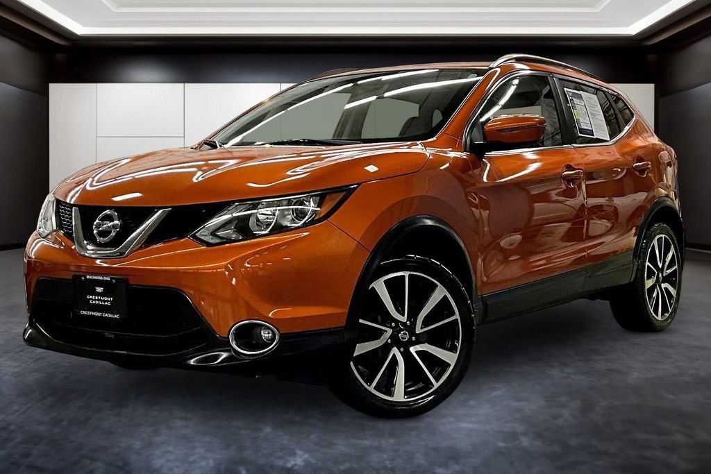 Used 2017 Nissan Rogue Sport SL image 3