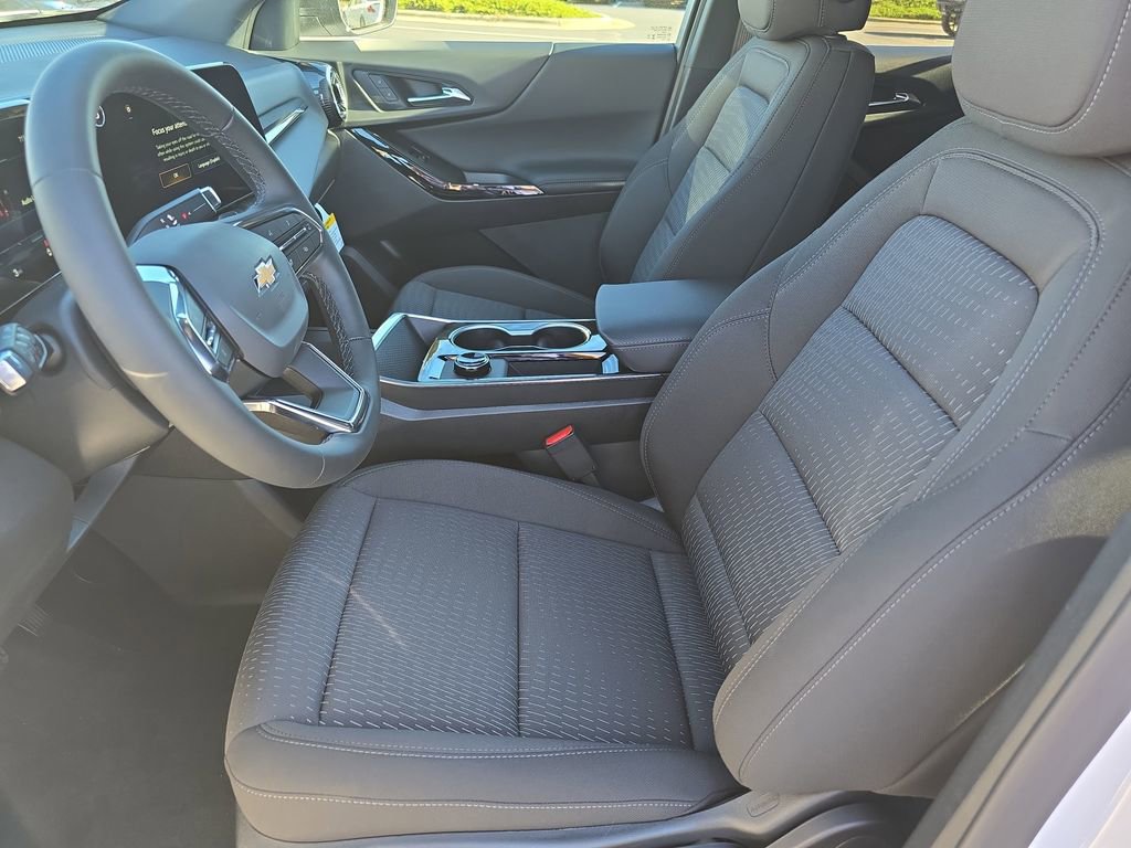 New 2026 Chevrolet Equinox LT image 14