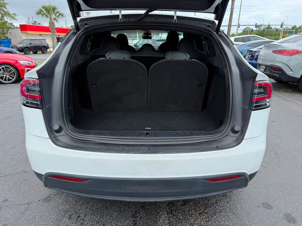Used 2021 Tesla Model X Long Range image 28
