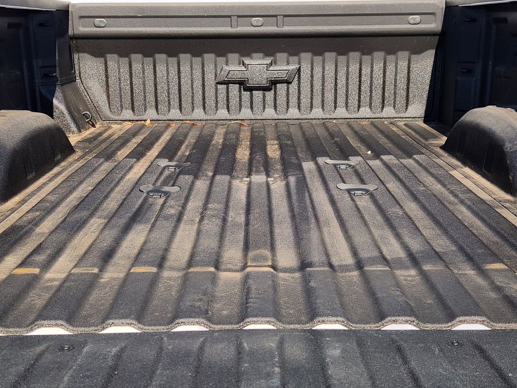 Used 2025 Chevrolet Silverado 2500 LTZ w/ Z71 Chrome Sport Edition AWD/4WD image 32