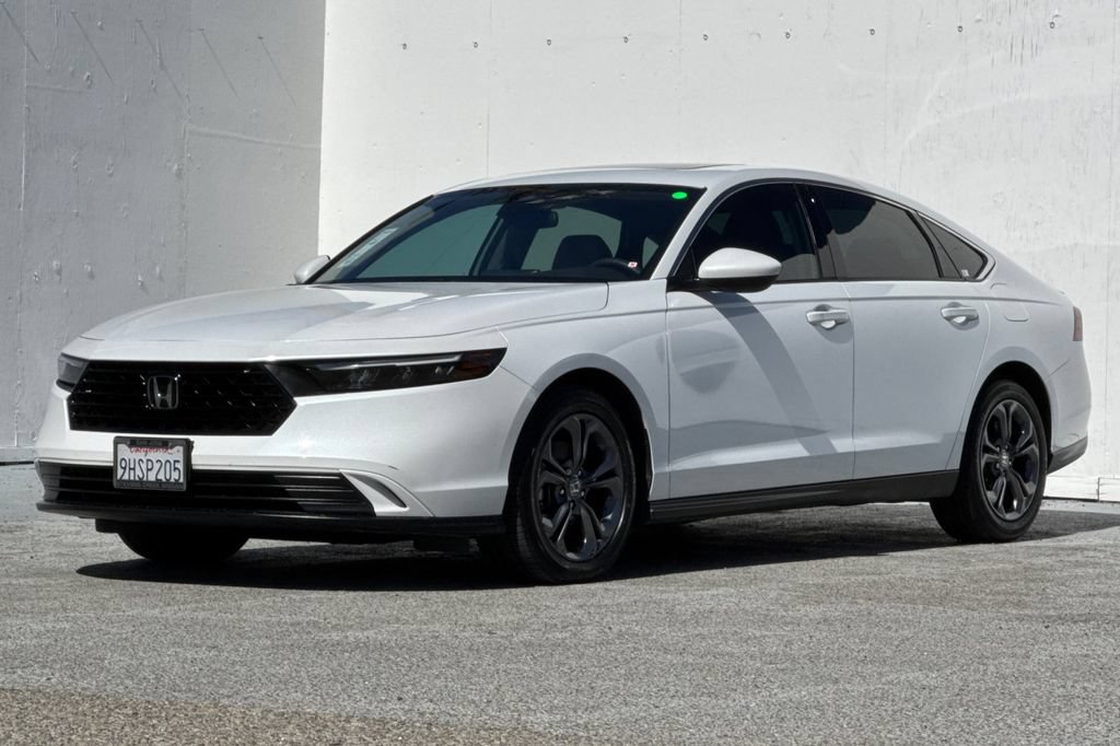 Used 2023 Honda Accord EX image 7