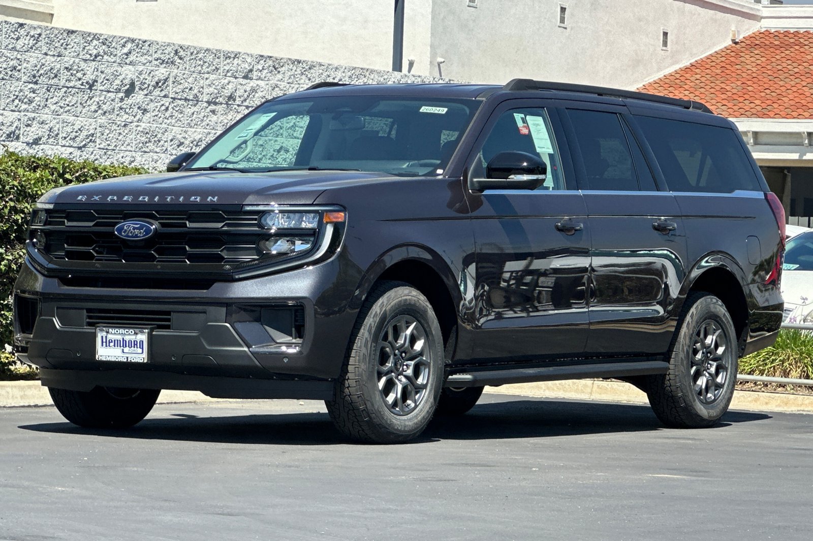 New 2026 Ford Expedition Max Active RWD image 8