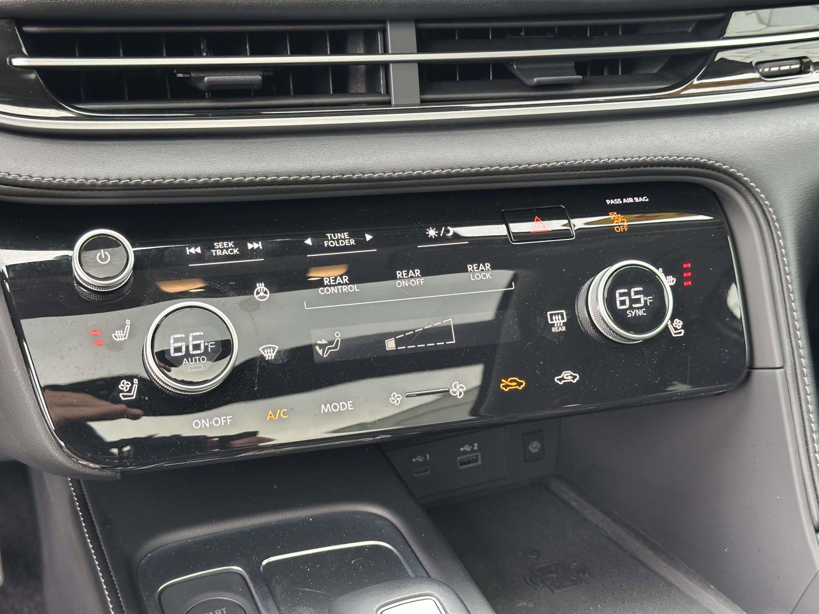 Used 2025 INFINITI QX60 Luxe image 31