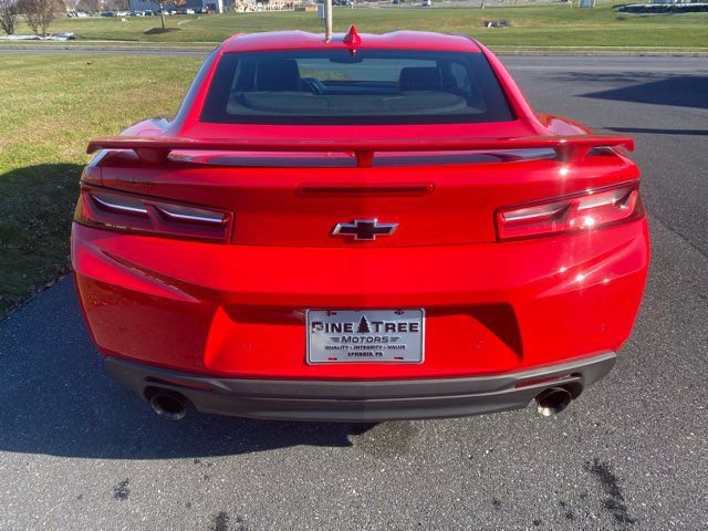 Used 2016 Chevrolet Camaro SS image 5