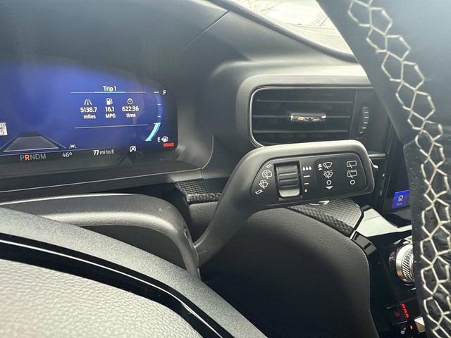 Used 2024 Ford Explorer ST w/ Technology Package image 31