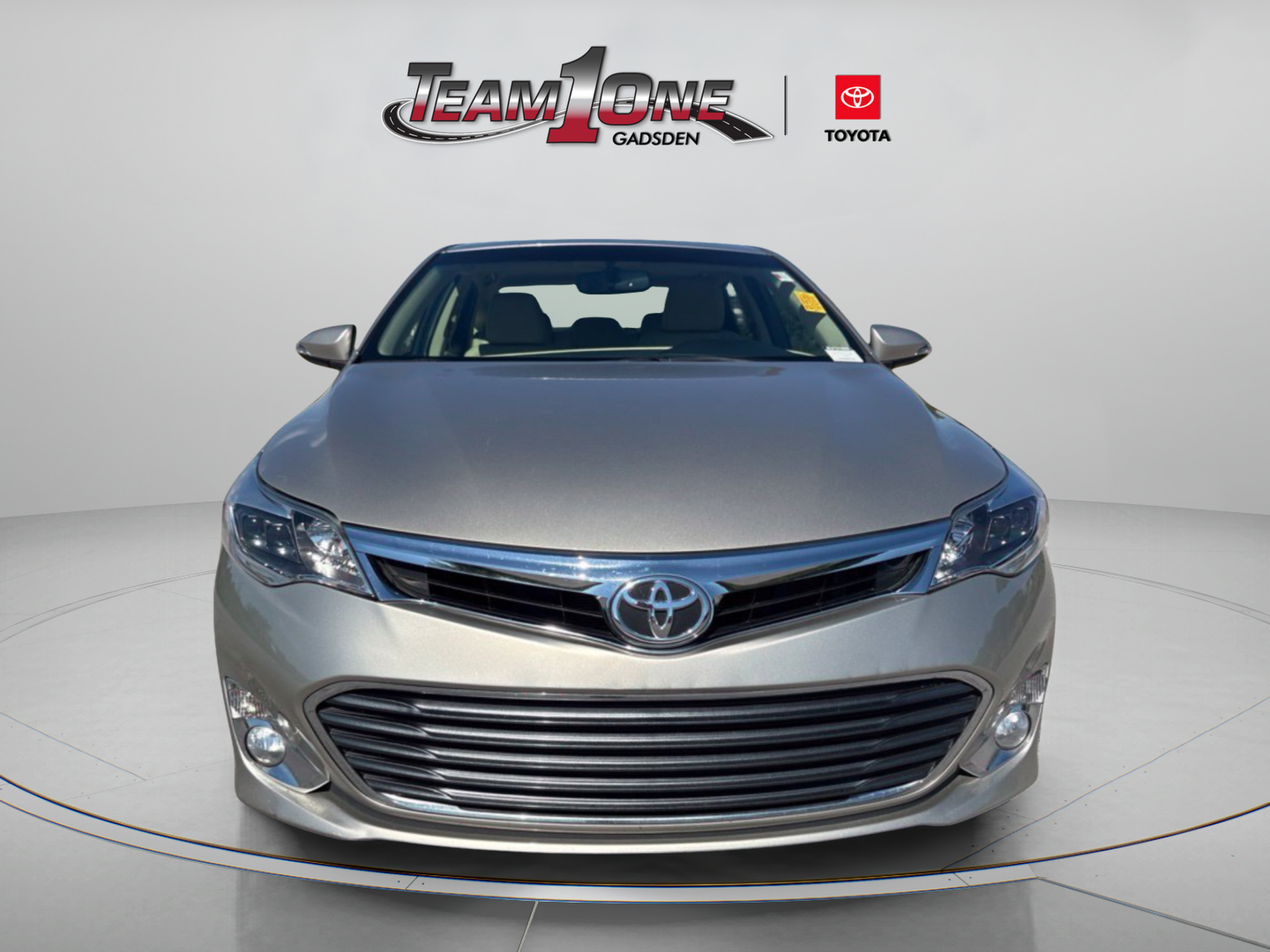 Used 2014 Toyota Avalon XLE Touring FWD image 2