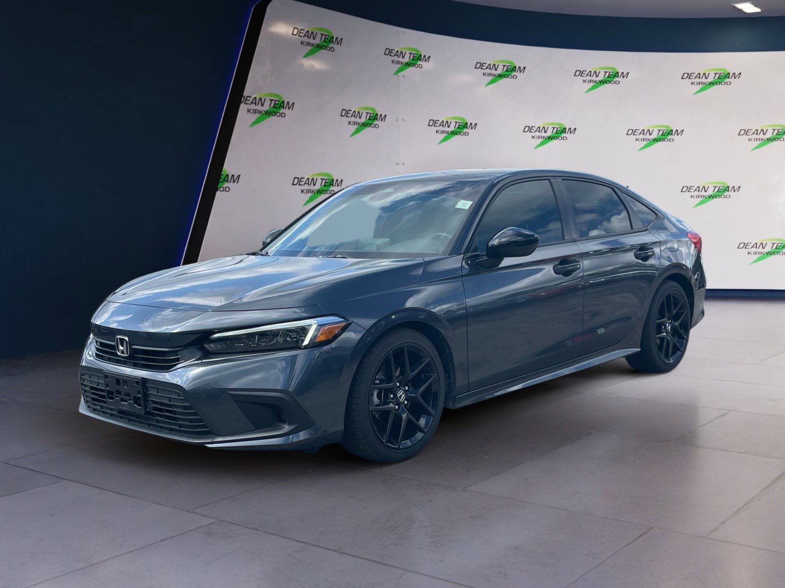 Used 2024 Honda Civic Sport image 2