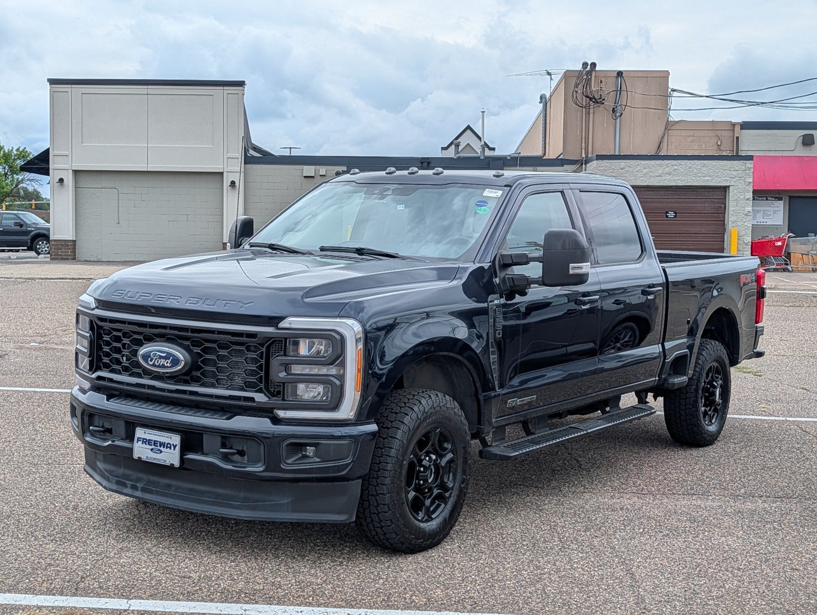 Used 2023 Ford F250 XLT w/ XLT Premium Package AWD/4WD image 1