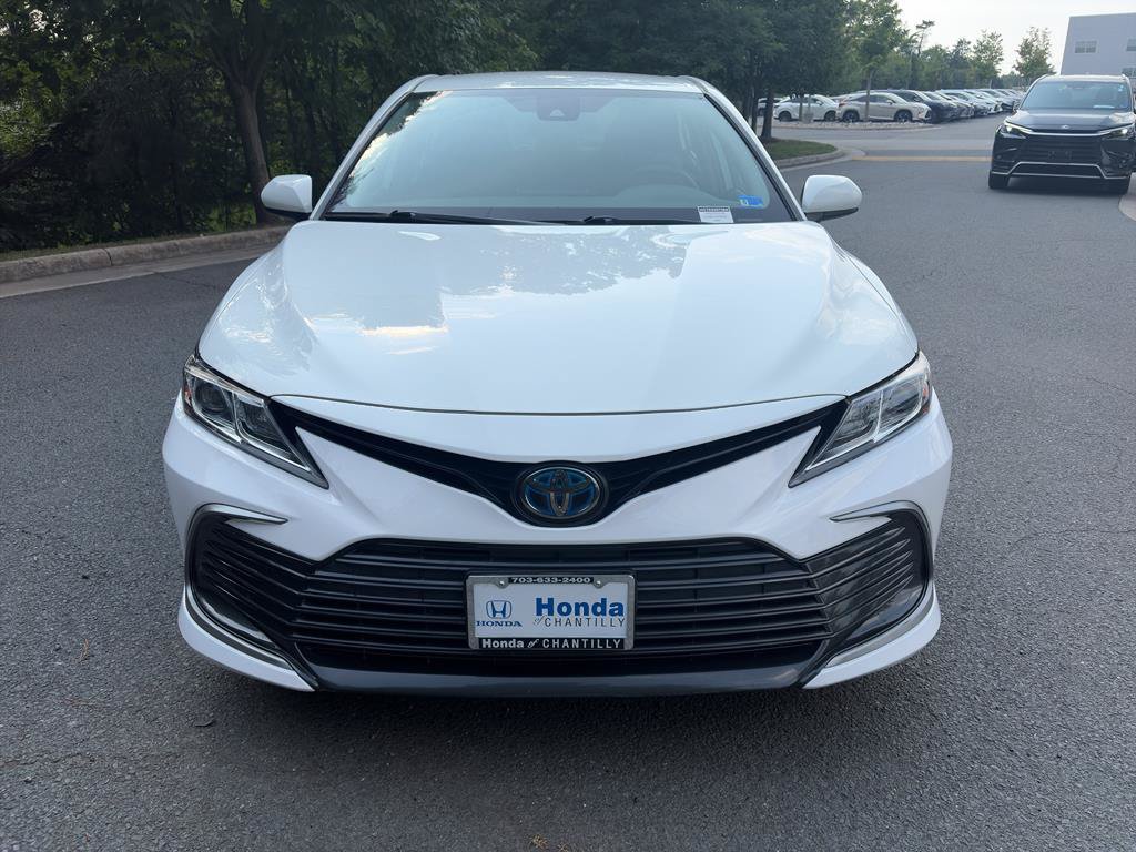 Used 2022 Toyota Camry LE FWD image 2