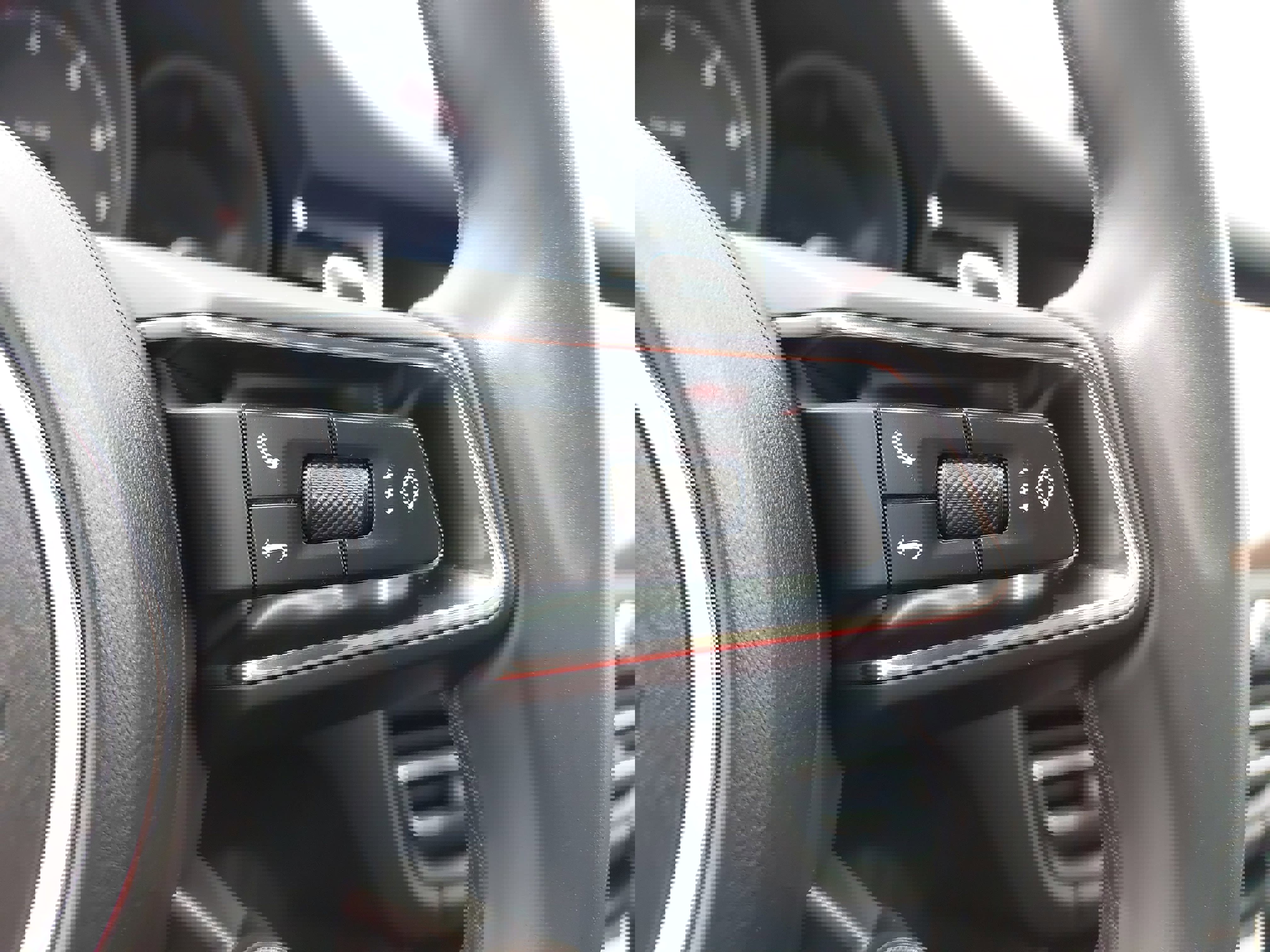 Certified 2025 Porsche Macan image 20