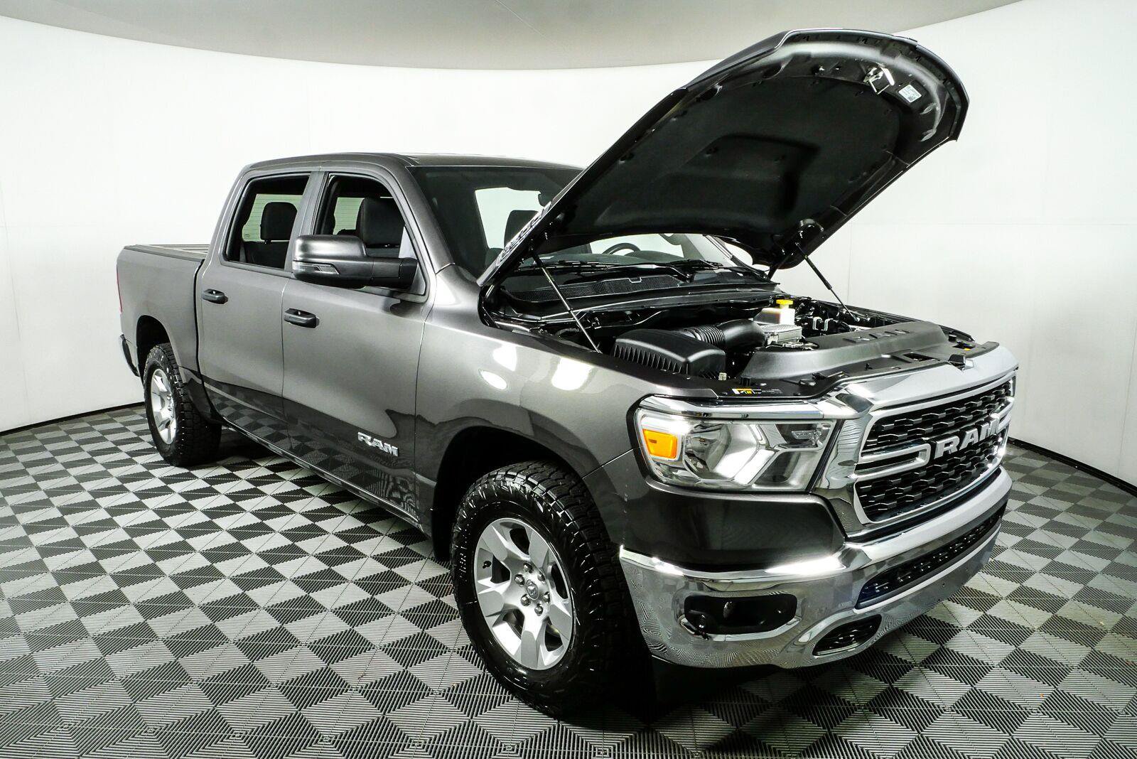 Used 2023 RAM 1500 Big Horn AWD/4WD image 33