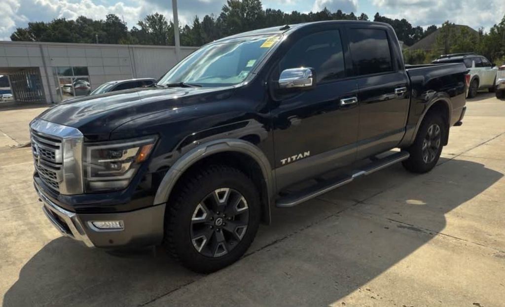 Certified 2021 Nissan Titan Platinum Reserve w/ Moonroof Package image 10