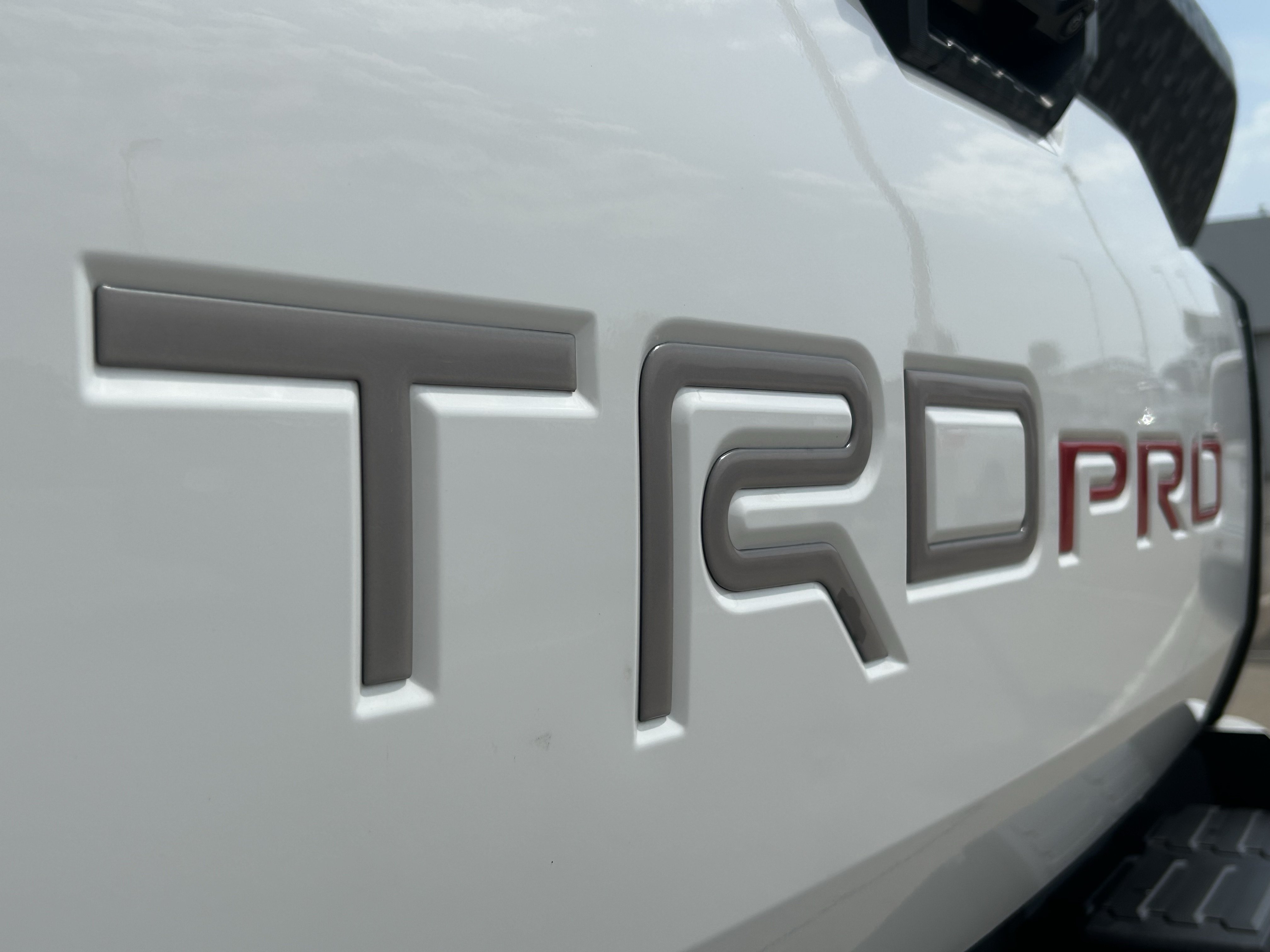 Certified 2022 Toyota Tundra TRD Pro AWD/4WD image 8