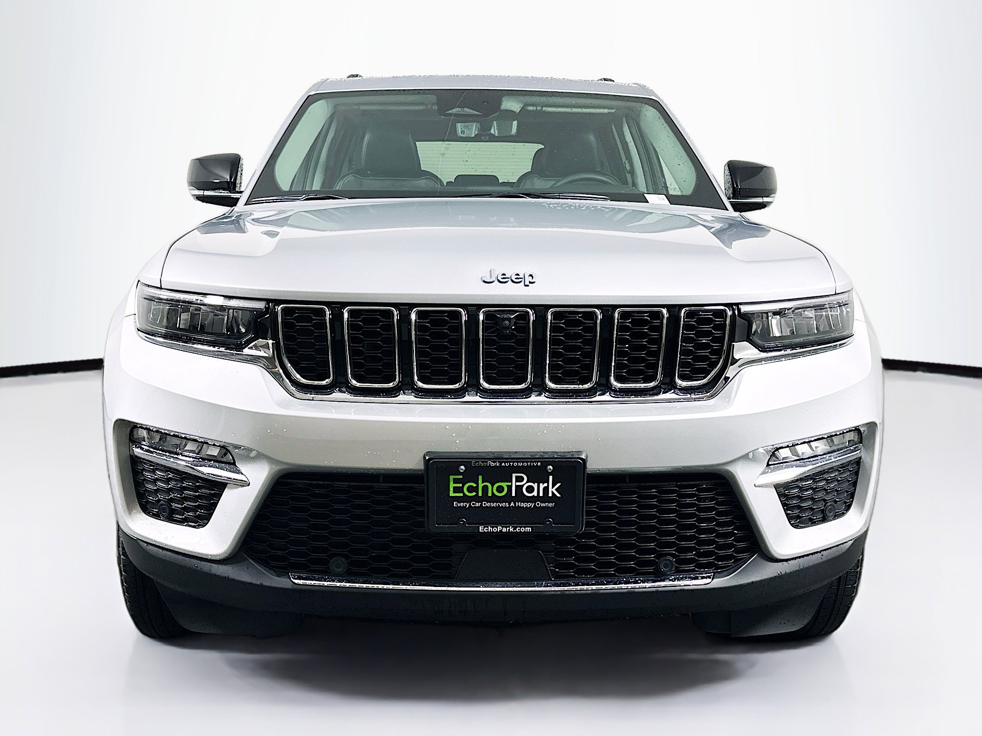 Used 2022 Jeep Grand Cherokee Limited 4xe w/ Luxury Tech Group II image 2