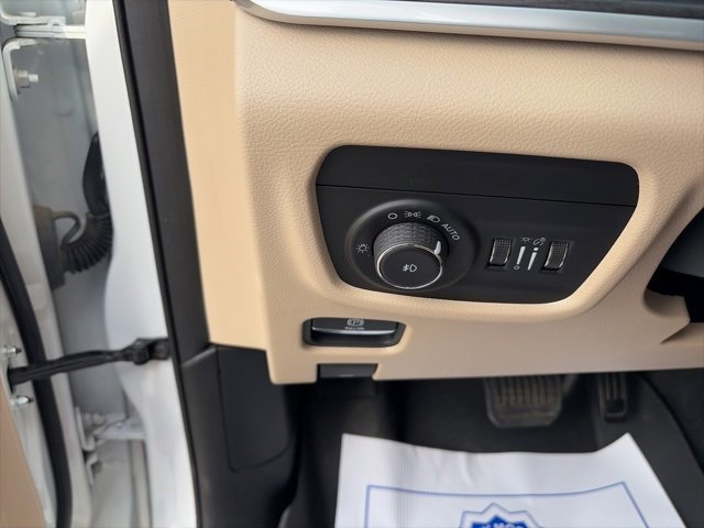 Used 2021 Jeep Grand Cherokee L Limited w/ Trailer Tow Group (B) image 19