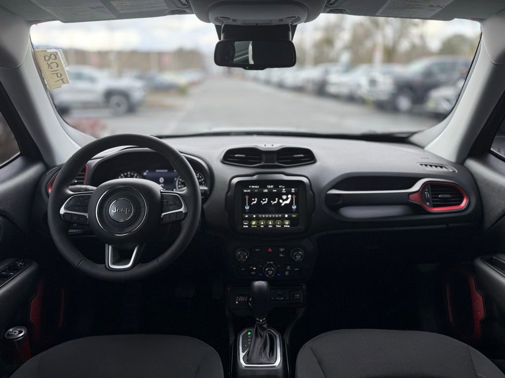 Used 2023 Jeep Renegade Trailhawk image 23