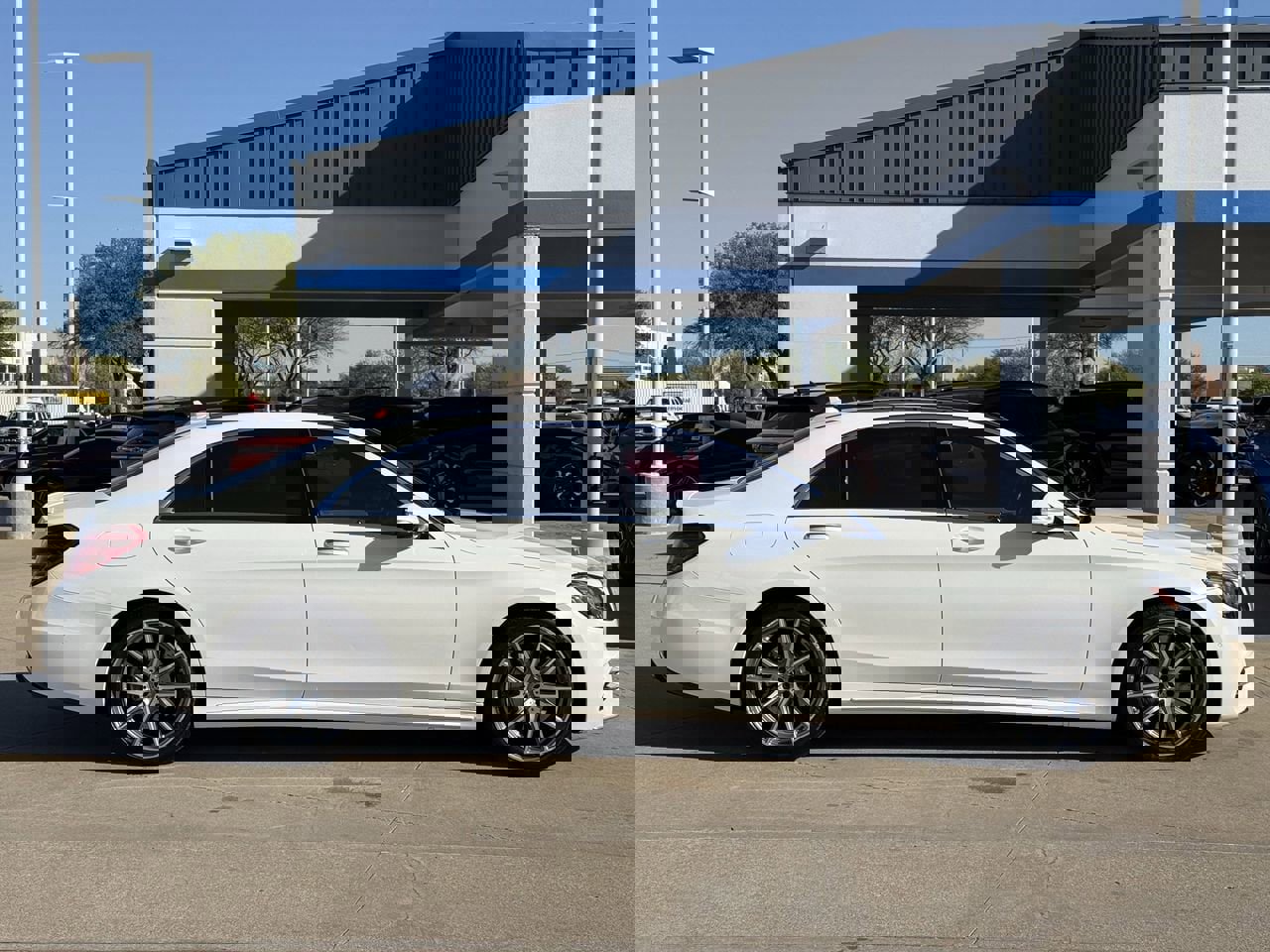 Used 2020 Mercedes-Benz S 450 4MATIC Sedan image 3