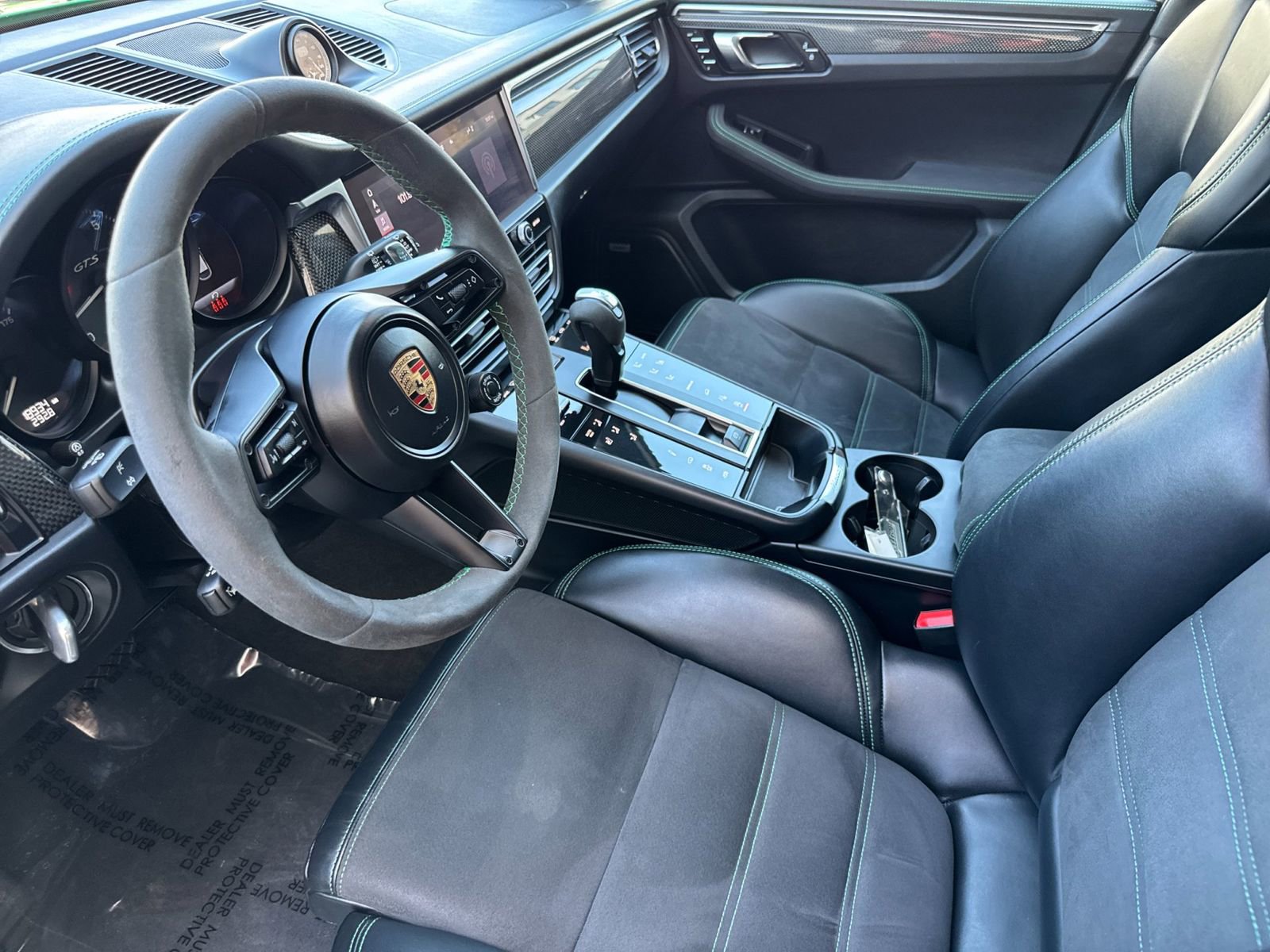 Certified 2023 Porsche Macan GTS w/ GTS Sport Package AWD/4WD image 4