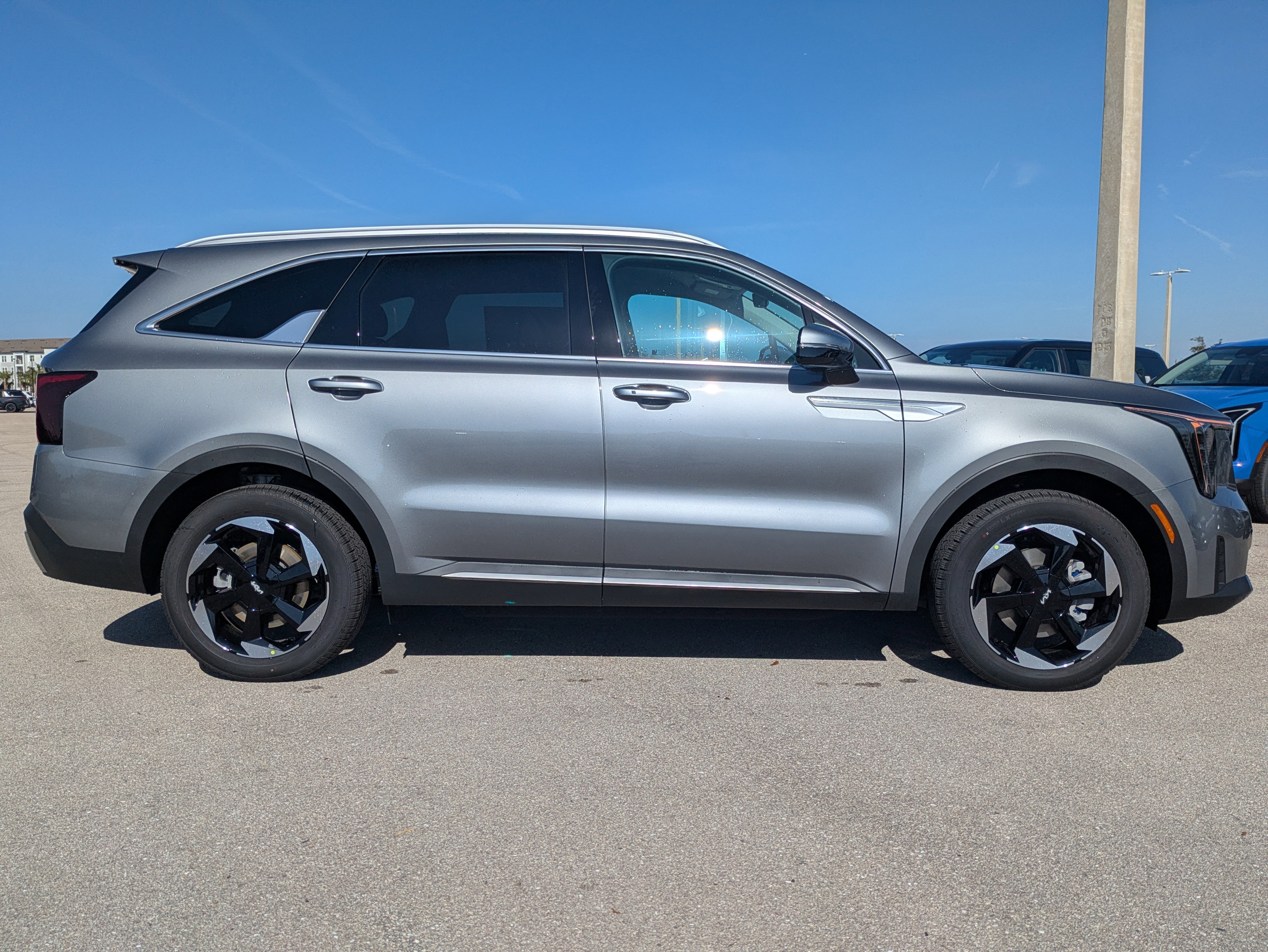 New 2026 Kia Sorento EX image 4