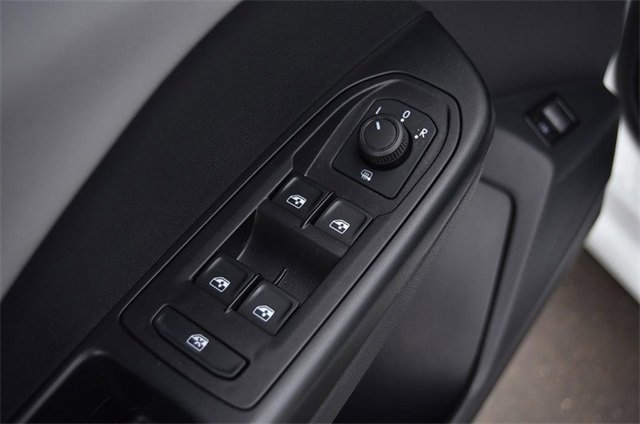 Certified 2023 Volkswagen Taos SE image 8