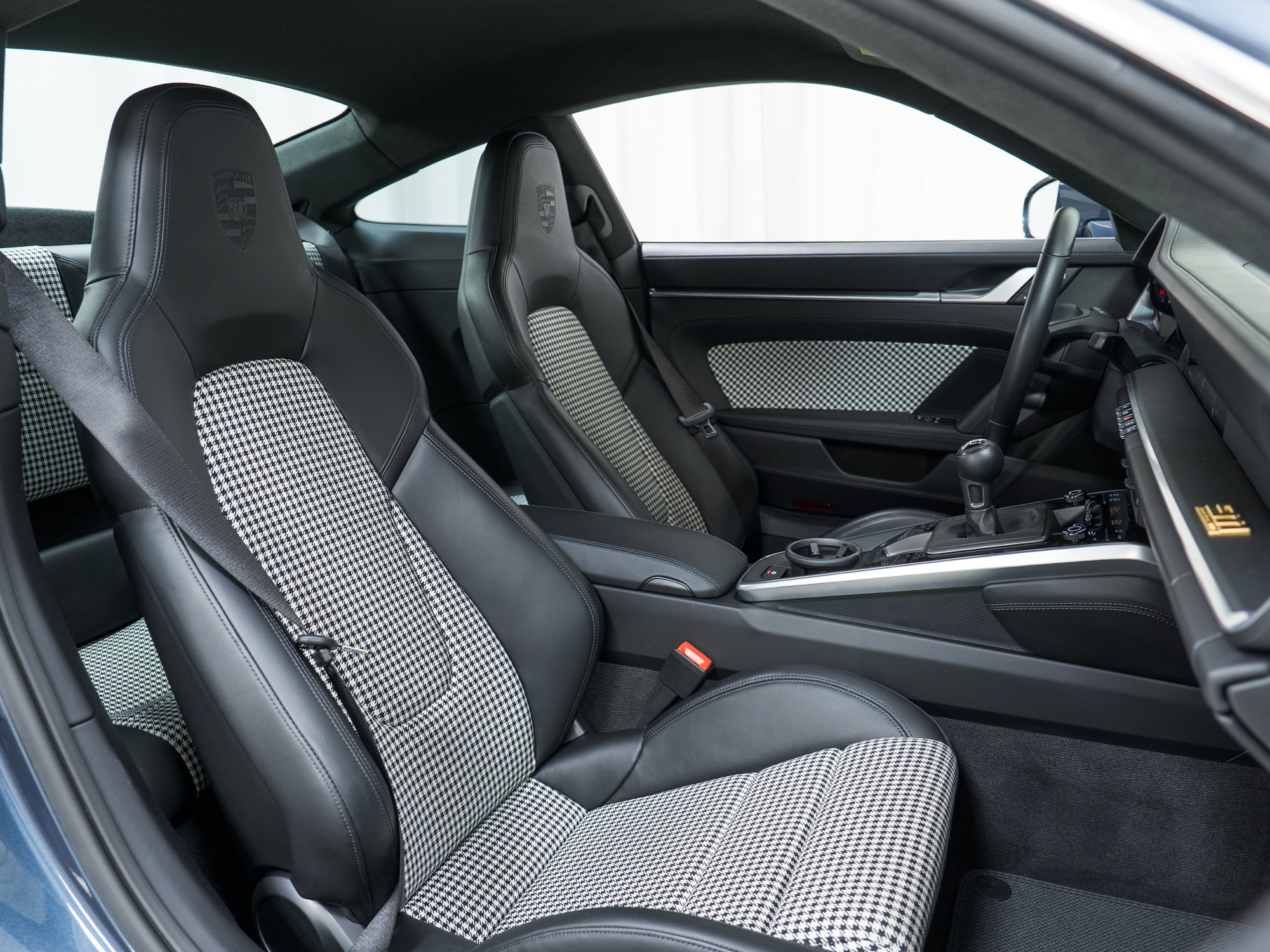 Used 2023 Porsche 911 Sport Classic image 32