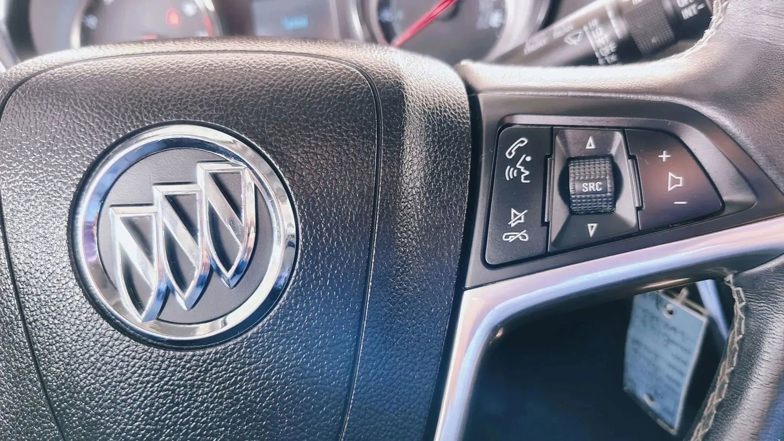 Used 2015 Buick Encore Leather FWD image 23