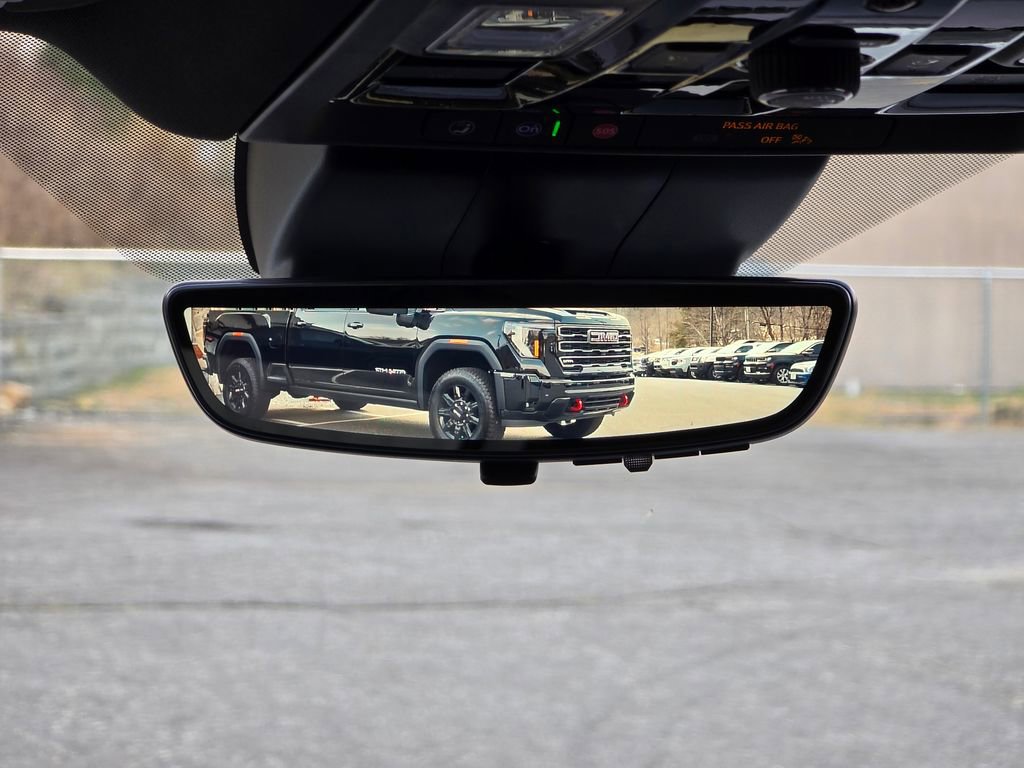 New 2026 Chevrolet Suburban High Country image 10